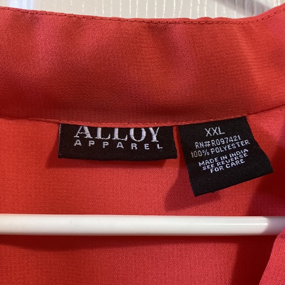 Melon colored blouse - Picture 3 of 5